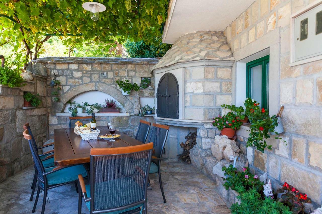 Holiday Home Lavanda Grubisic Tučepi Exteriér fotografie